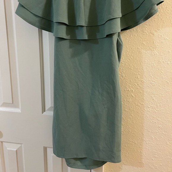 Maternity Dress - Picture 3 of 3